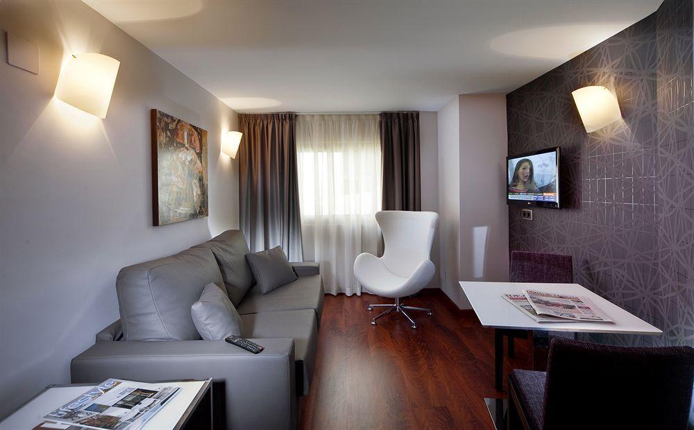 Torreluz Apartamentos Almería Zewnętrze zdjęcie